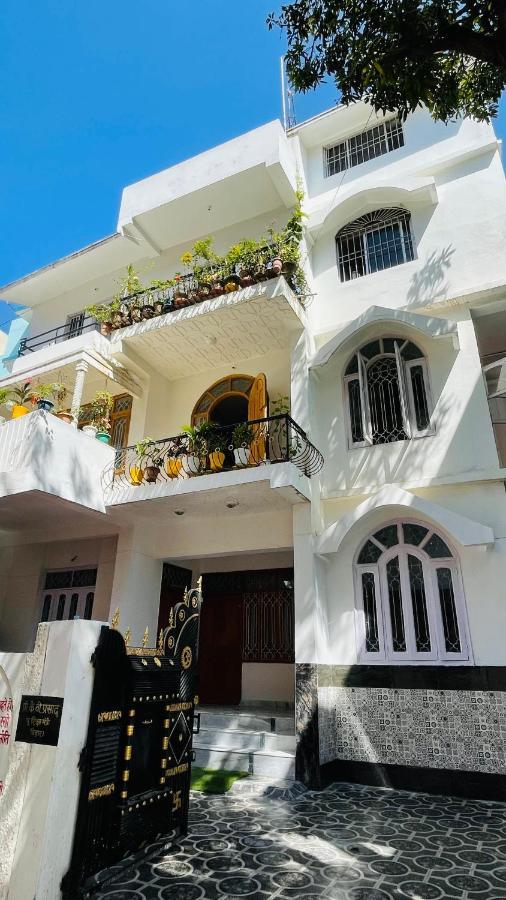 Krishna Kunj Apartment